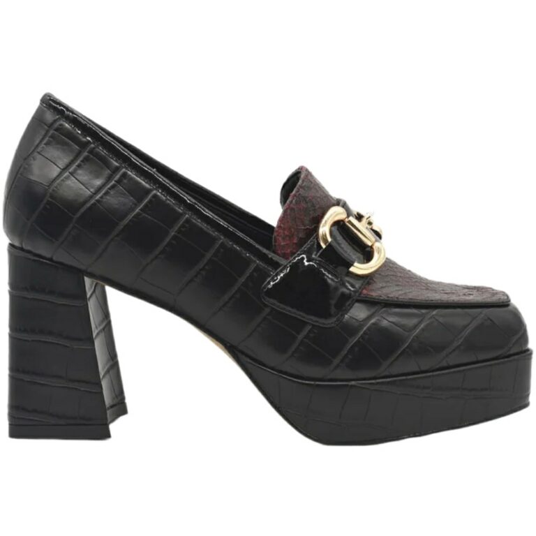 Mocasín Tacón Hebilla Azarey modelo 494G766 en color negro